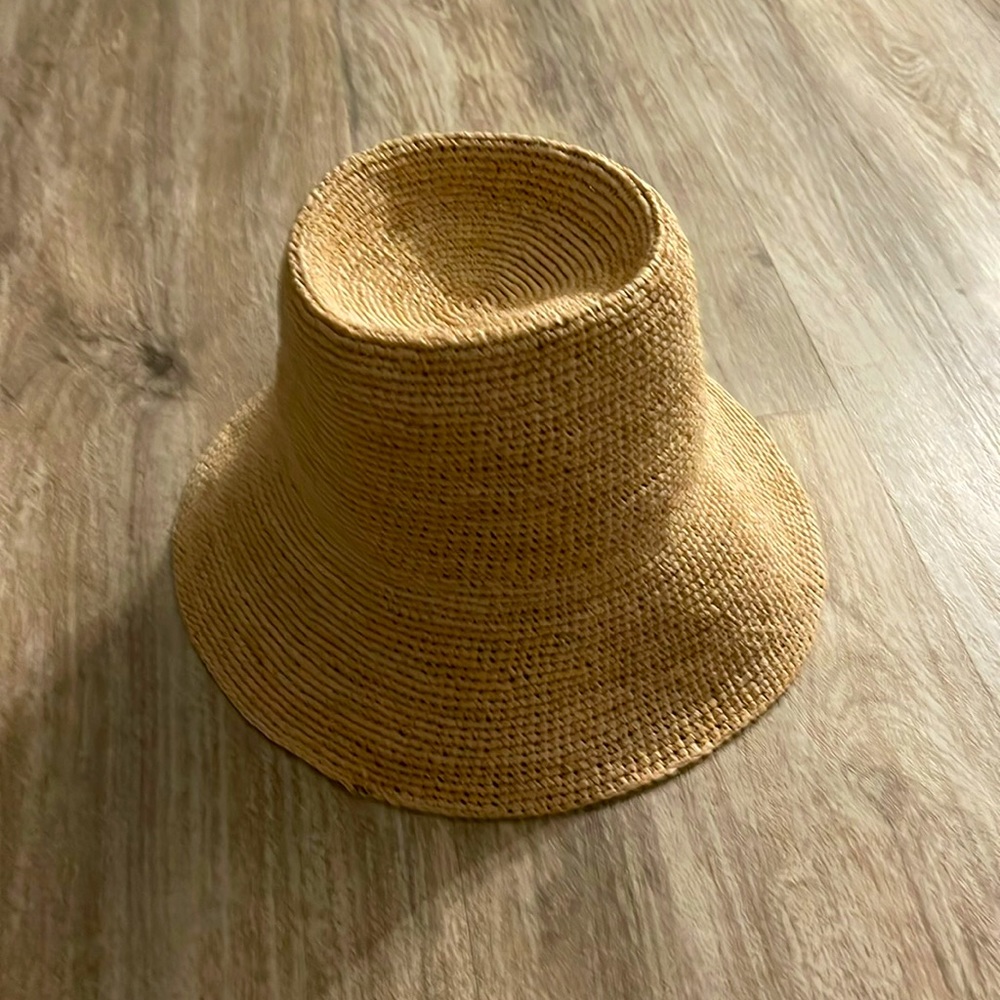 Jenessa Leone Packable Hat— Small